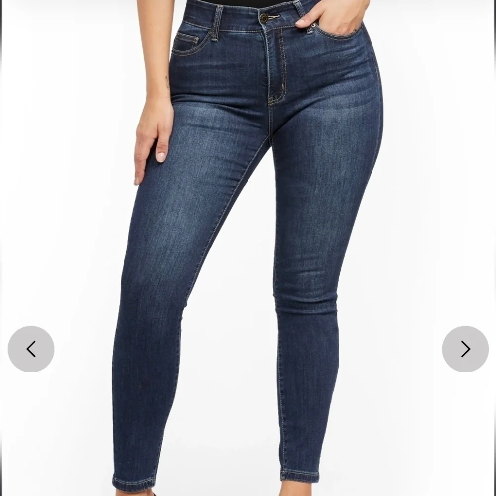NY&C Curvy Sculpting Skinny Women's Stretchy Jeans Sz 20 Great condition